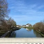 Apart'champagne Les Deux Ponts Station & Center Châlons-en-Champagne